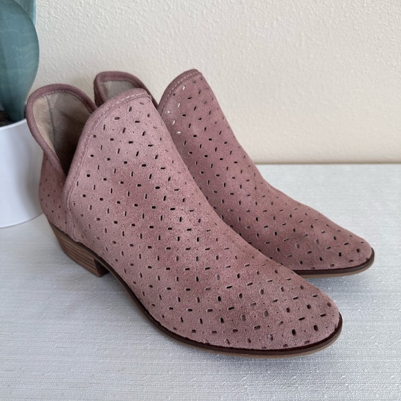 Lucky Brand Baley Mauve Perforated Casual Heeled Ankle Booties Women’s 10M - Picture 5 of 12